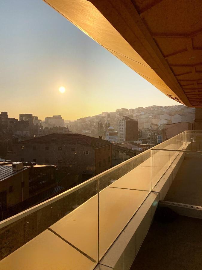The Y Istanbul Suites Exteriör bild